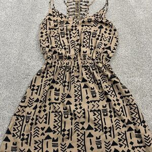 Three Pink Hearts Juniors Casual Dress Summer Tan‎